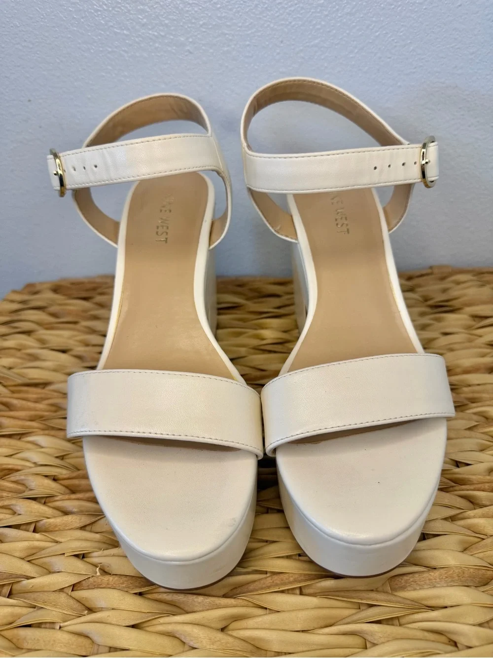 Nine West Platform Ankle Strap Wedge Sandal Heels in White, Size 10